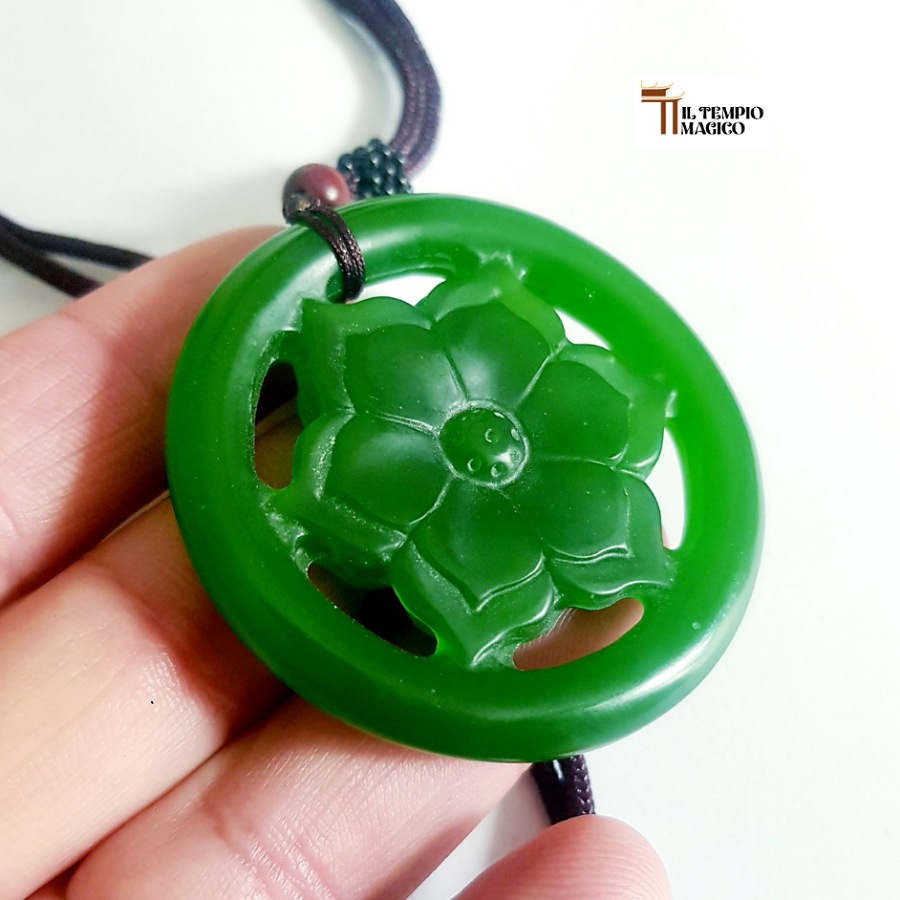 giada verde fiore di loto