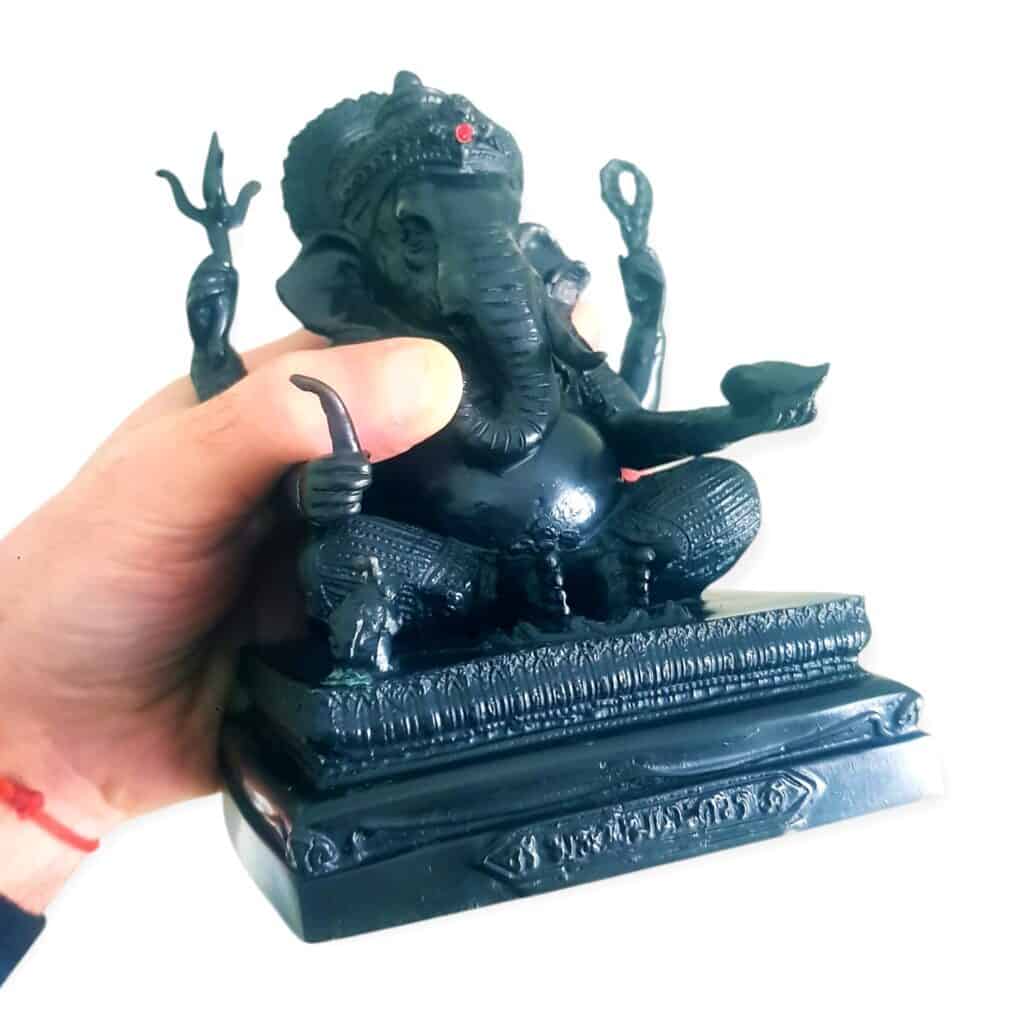 statua ganesha amuleto di protezione e fortuna